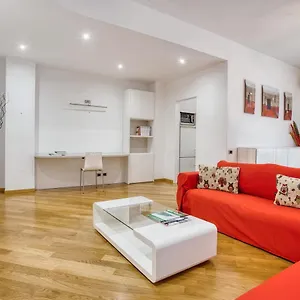 https://san-siro-restful-spacious-apt.it-lombardy.com