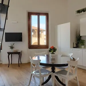 https://apt-porta-a-prato-46.it-tuscanyhotel.com
